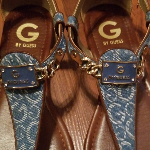 Sandals - Picture 4 of 4